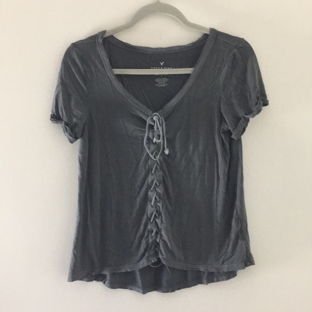 Grey American eagle shirt